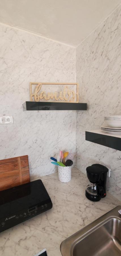 Cozy Cute Home 2Nd Floor Pay At The Property And We Have Many Method Of Payments Just Ask Us Фахардо Екстериор снимка