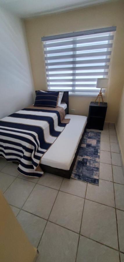 Cozy Cute Home 2Nd Floor Pay At The Property And We Have Many Method Of Payments Just Ask Us Фахардо Екстериор снимка