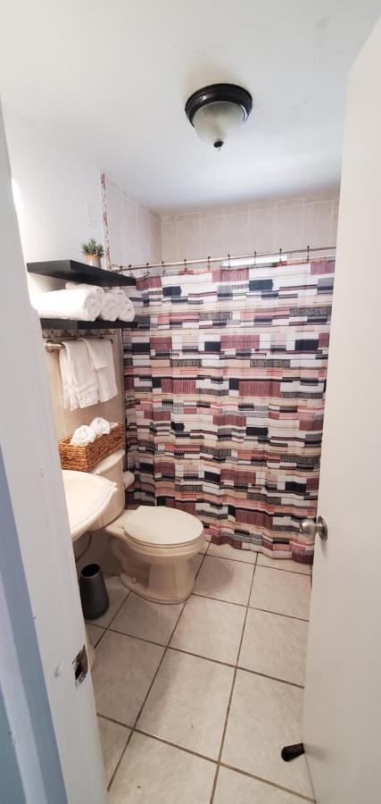 Cozy Cute Home 2Nd Floor Pay At The Property And We Have Many Method Of Payments Just Ask Us Фахардо Екстериор снимка