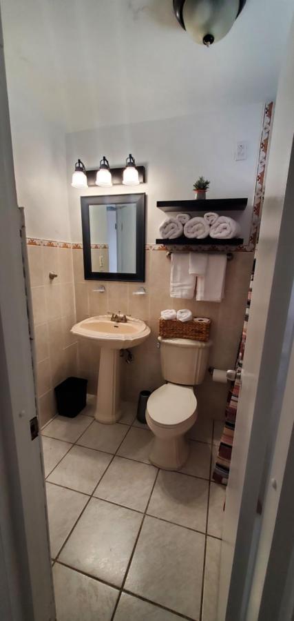Cozy Cute Home 2Nd Floor Pay At The Property And We Have Many Method Of Payments Just Ask Us Фахардо Екстериор снимка
